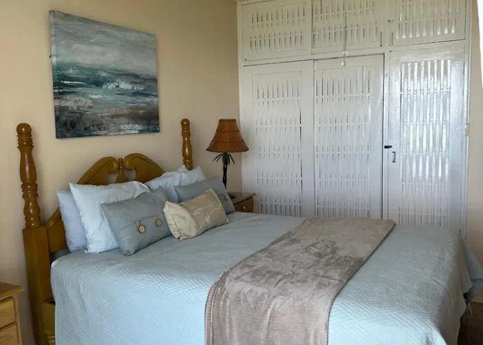 Sea La Vie Apartment *